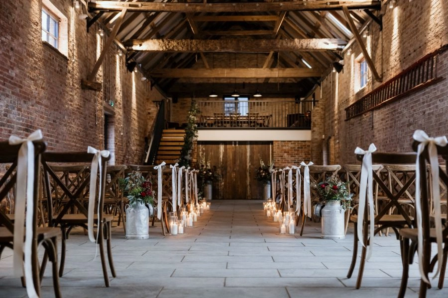 A Barn Wedding in Lincolnshire