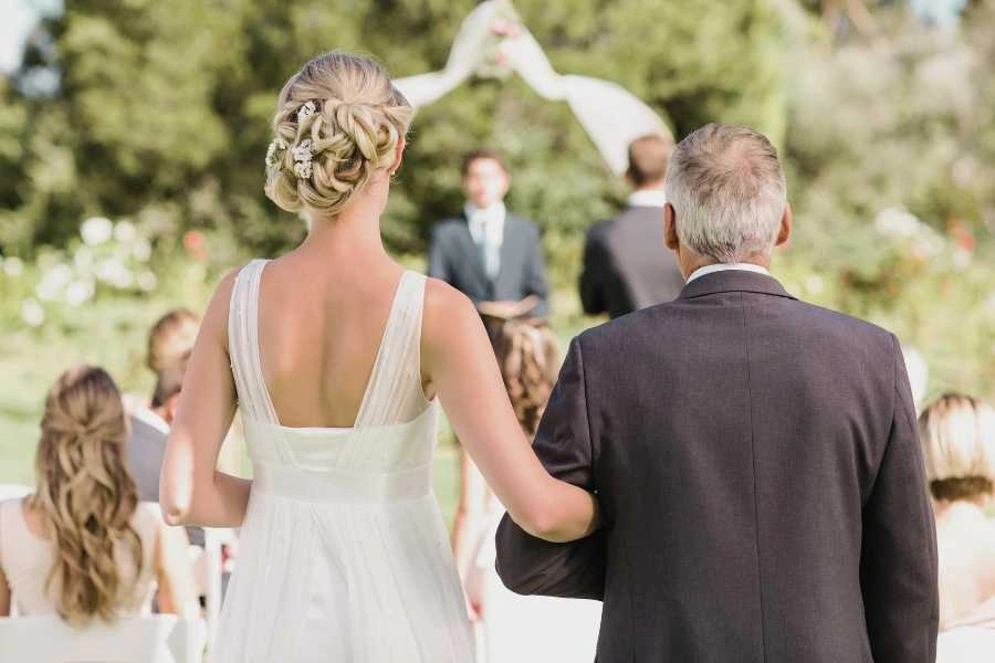 Timeless Wedding Traditions in Lincolnshire (Part 1)