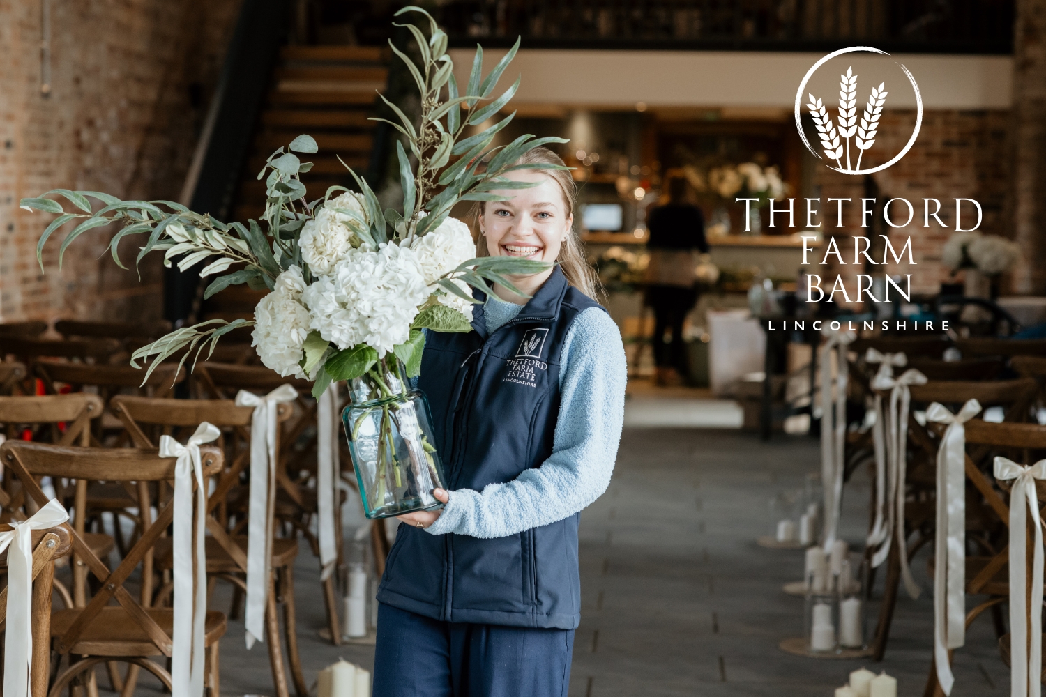 Blog Title Image Georgia Richardson holding flowers